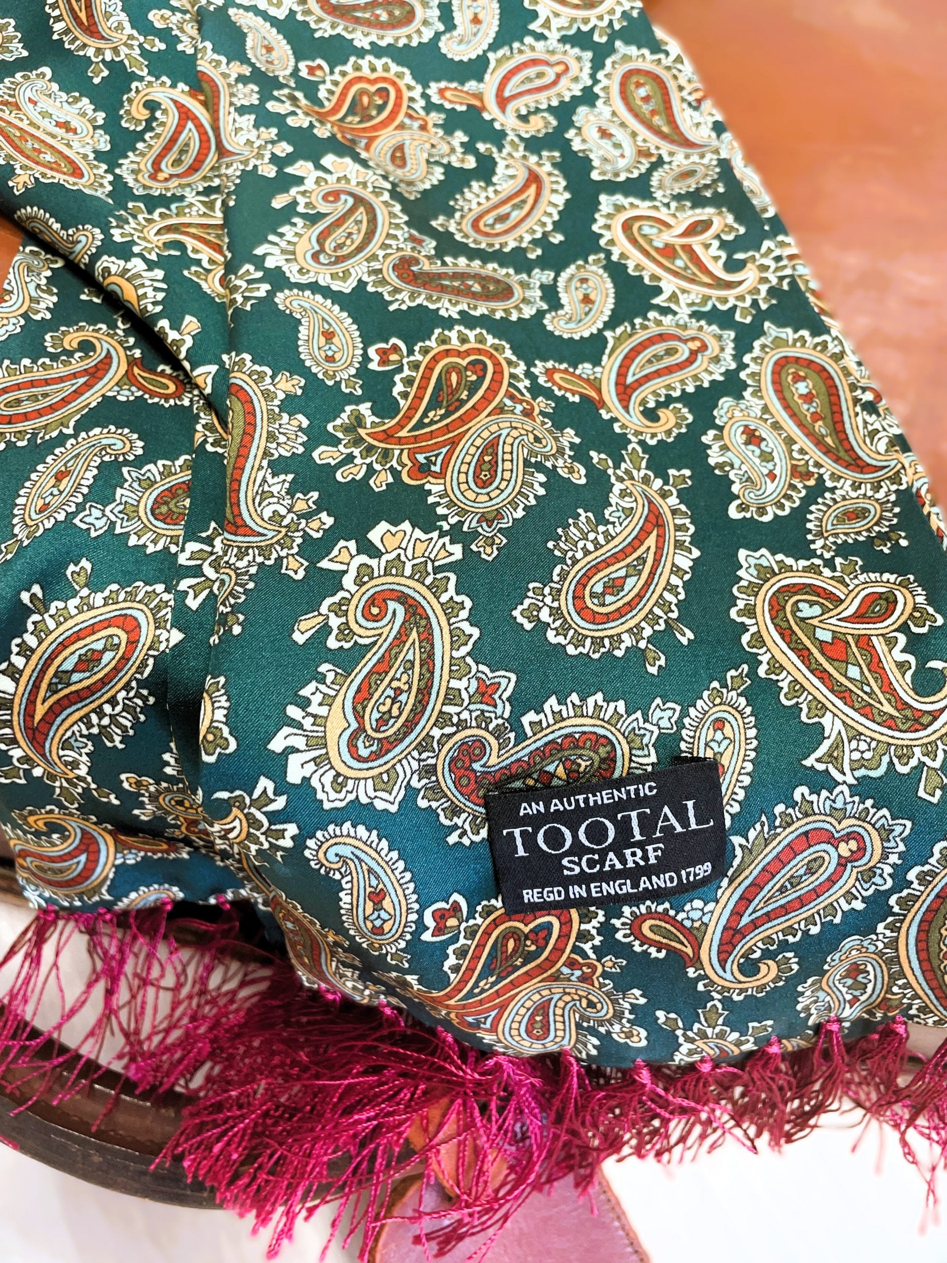 Sciarpa seta fantasia paisley racing green Tootal