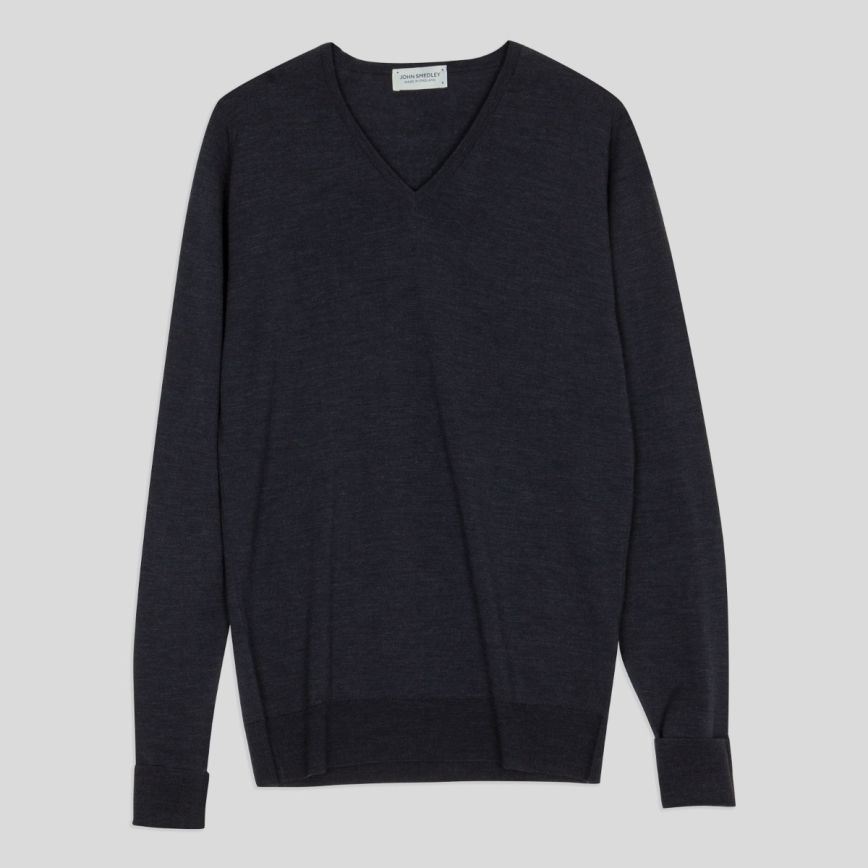 Girocollo Bobby a V extra fine merino wool hepburn smoke John Smedley