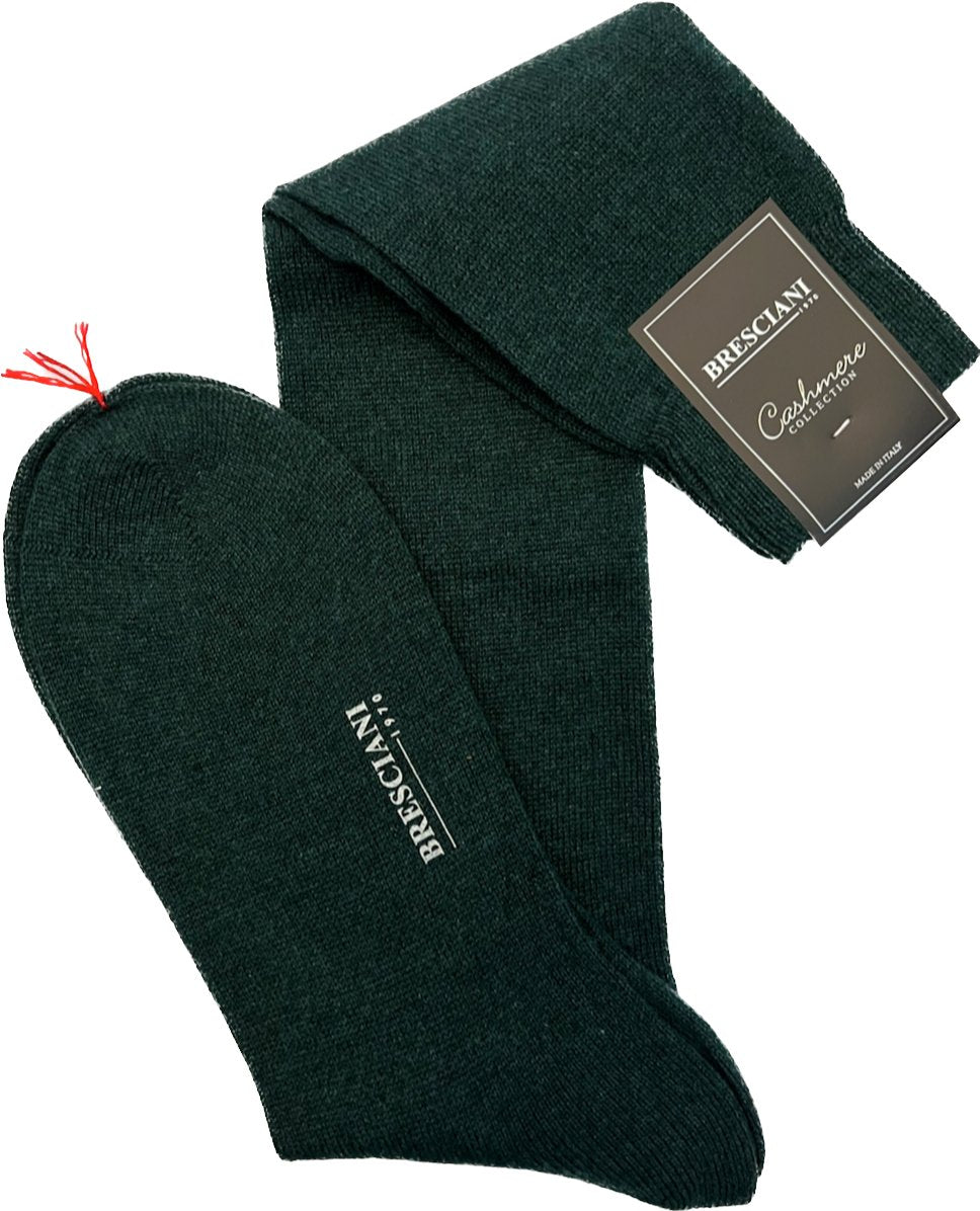 Calze cashmere tinta unita verde hunter Bresciani - MONSIEUR