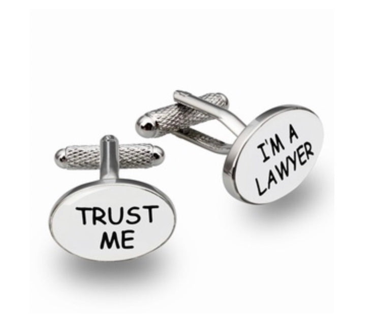 Gemelli "Trust me I'm a Lawyer"  Monsieur