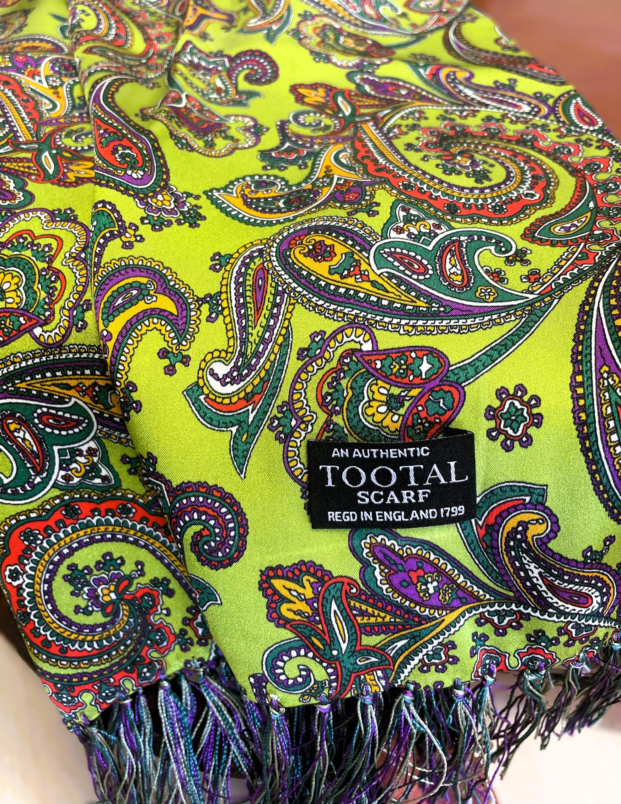 Sciarpa seta fantasia paisley verde lime Tootal